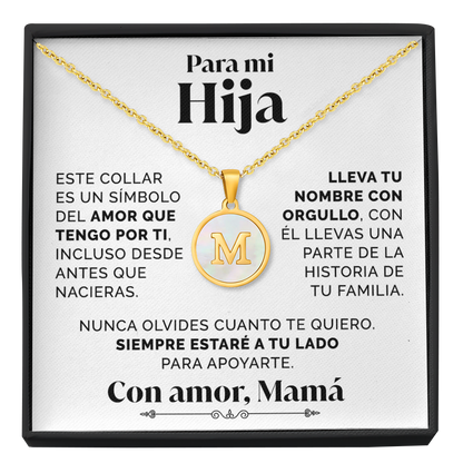 Collar Letra M con tarjeta dedicatoria "Tu Nombre"