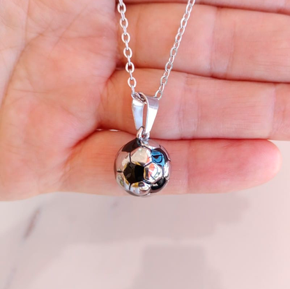 Collar Pelota y tarjeta dedicatoria - Confía en ti misma - Mamá y Papá