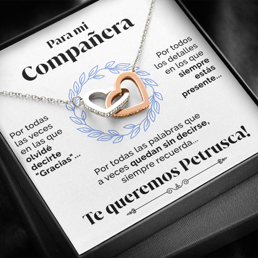 Collar con tarjeta dedicatoria "Petrusca"