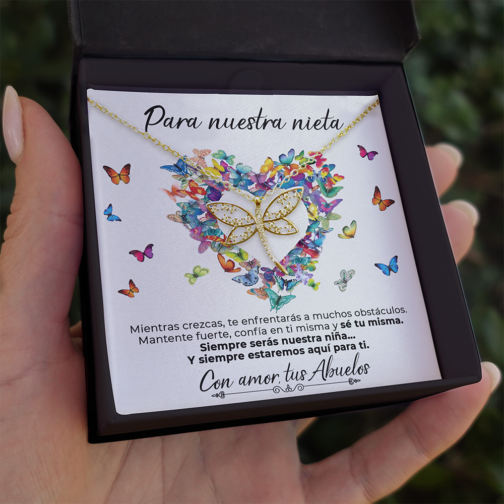 Collar libélula con dorada y tarjeta dedicatoria "Siempre serás nuestra niña" Abuelos